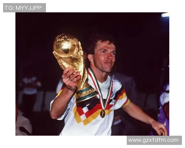 70岁足球传奇再现辉煌 盘点全球最年长球星依旧活跃赛场的传奇瞬间