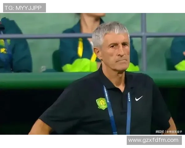 足球球星笑料百出：那些不可思议的瞬间和搞笑失误集锦